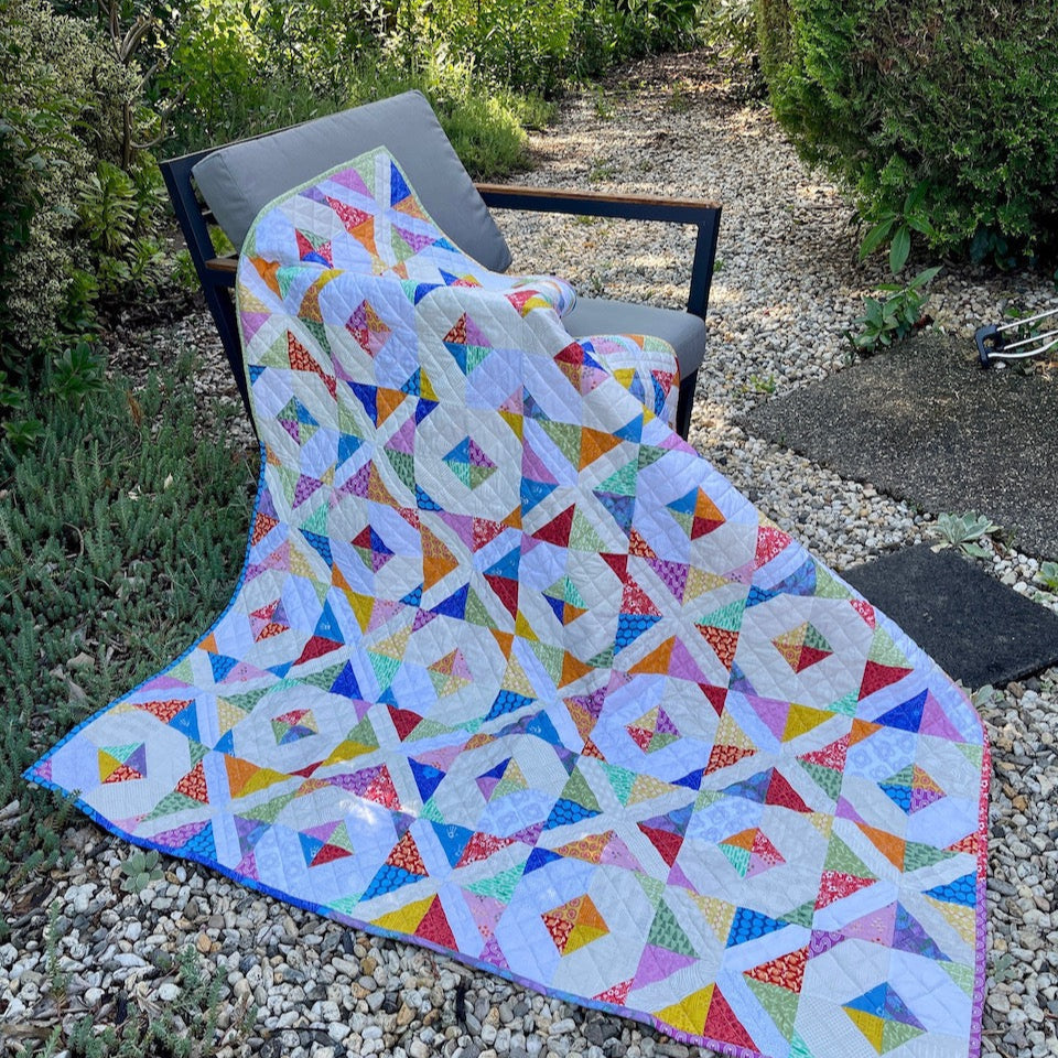 Noughts and Crosses Quilt- Scrap Friendly Paper Pattern