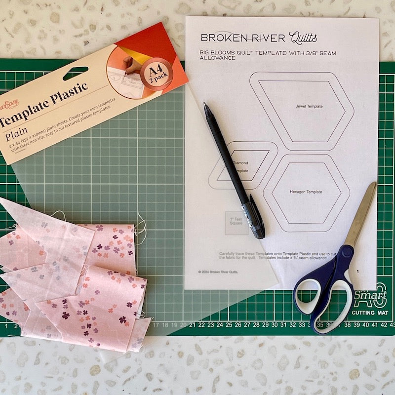 Do you really need acrylic templates for English Paper Piecing (EPP)?